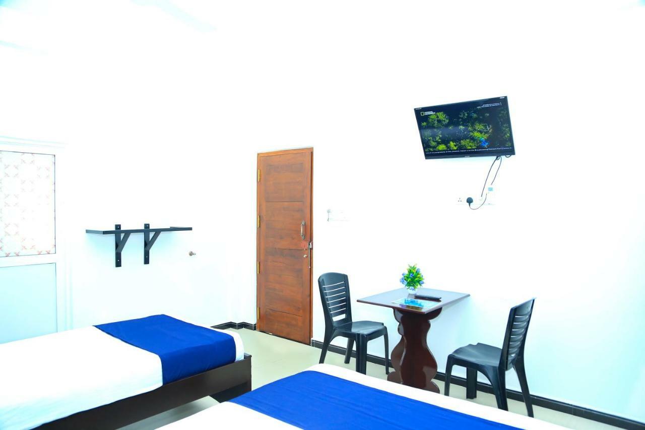 Blue Diamond Resort Trincomalee Exterior photo